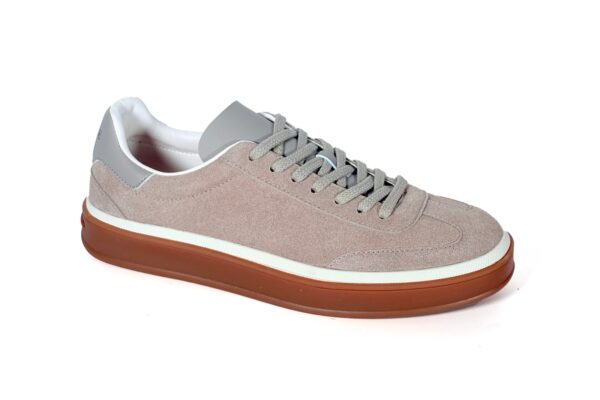 Modern practical shoe