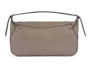 حقيبة فاخرة بتصميم أنيق