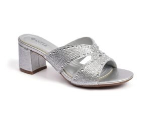 Modern sandals with elegant heels