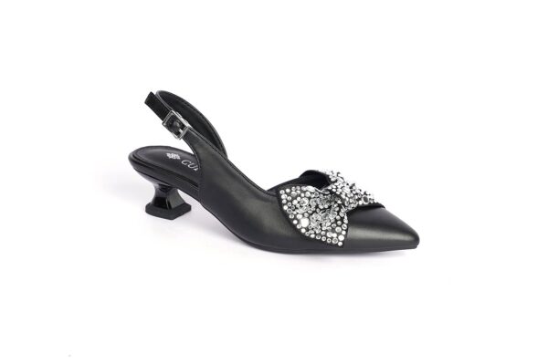 Girls' flats with an attractive shine - Image 2