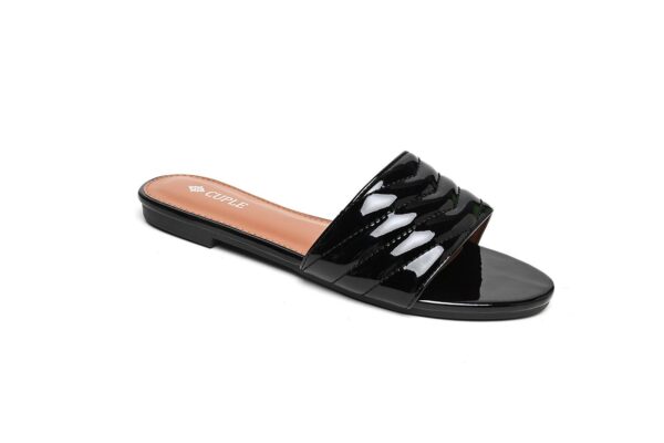 Elegant White Slide Flats with Quilted Pattern - Image 5