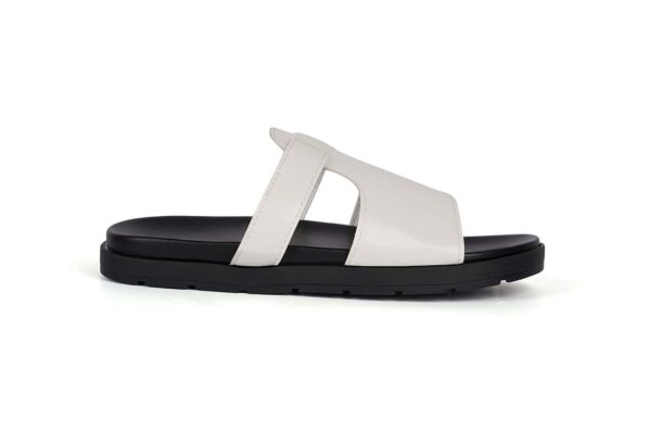 Lightweight Boys Running Shoes - Image 3