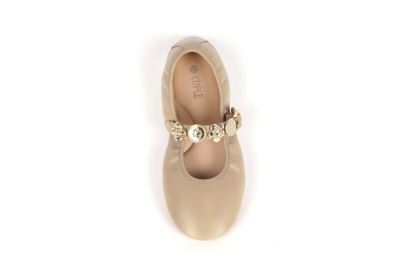 Simple Beige Flats with Elegant Silhouette - Image 6