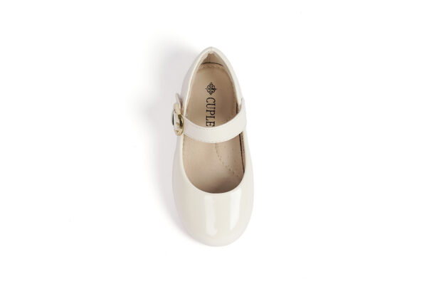 Girls' flats with an attractive shine - Image 6