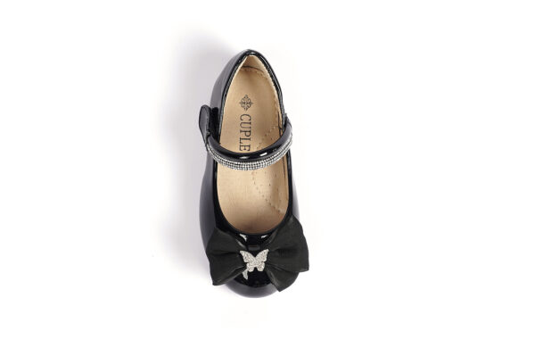 Girls' flats with an attractive shine - Image 4