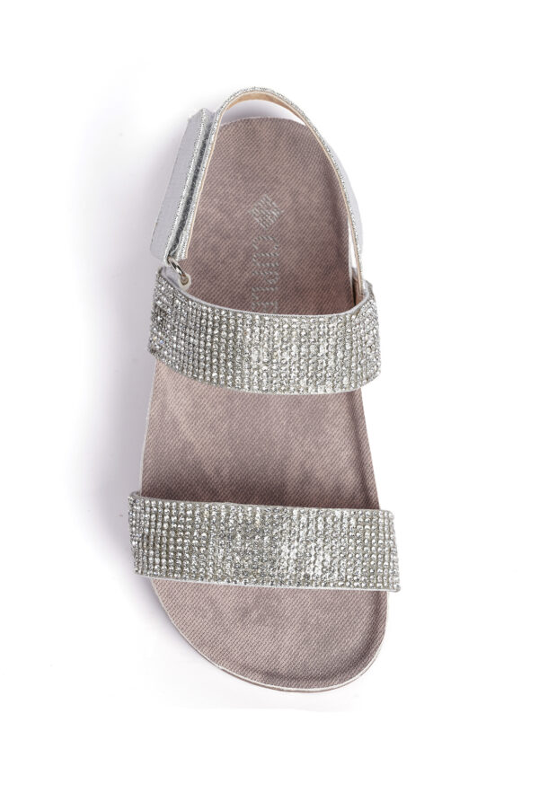 Girls' flats with an attractive shine - Image 4