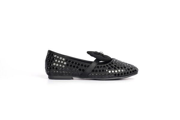 Girls' flats with an attractive shine - Image 3