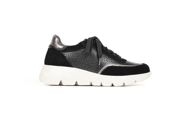 Modern Practical Sneaker - Image 3